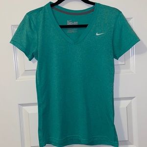 Women’s Nike Dri-fit V-neck